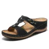 Pantoufles Pantoufles Soes pour femmes grande taille 36-43 été 2024 mode sandales rétro anguilles sans lacet compensées Sandalias Mujer doux anguille pantoufle H240326FIRL