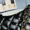 Chain Joker fashion retro rhombic letter logo zipper opening and closing portable shoulder bags ladies classic black