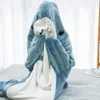 Cartoon Shark Sleeping Bag Pyjamas Office Nap Shark Filt Karakal Soft Cozy Tyg Mermaid Shawl Filt för barn Vuxen 240315