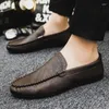 Sıradan ayakkabılar moda erkekler sürüş deri lüks erkekler loafers slip-on mocassin homme loafer rahat