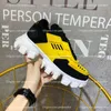 2023 وصول رجال الجري أحذية Cloudbust Thunder Kneakers Sneakers الفاخرة مصممة حذاء رياضي ضوئي ضوئي المطاط النعل 3D المدربين النسائي الحجم