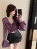 Blouses Femmes Korejpaa American Retro Blusas Mujer 2024 Printemps Trompette Manches Trois Dimensions Fleur Torsadée Courte Col En V Chemisier