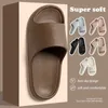 Slippers Slippers Heren sandalen slippers heren slippers effen kleuren antislip zachte zolen comfortabele zeep outdoor paar H240327