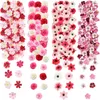 Dekorative Blumen 50pcs zufällige Farbe Mischung künstlicher Rose gefälschte Heimatkoration Hochzeit Dekoration Kuchen Verzierlinge Handwerk Handwerk Accessoire