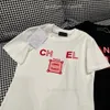 Kvinnor t shirt france designer tshirt mens kort ärm lyxig originalutgåva t-shirts grossist sommar lösa tees andningsbara polo toppar mönster kläder plus storlek