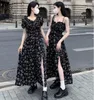 Casual klänningar vintage tryckt spaghettirem klänning kvinnor eleganta ruffles semester lång sommar koreansk av axel maxi vestidos