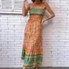 Vestidos casuales Boho inspirado floral impreso correas vestido de verano smocked corpiño largo rayón vacaciones bohemio femenino