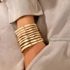 Bracelet pour femmes, bijoux à la mode, creux en forme de C, manchette d'ouverture exagérée, cadeau de fête, de vacances, AB028