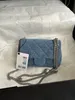 Sacs à bandoulière pour femmes Sac à bandoulière Designer Camellia Flower Denim Haute Qualité Bleu Mode Chaîne en Argent avec Coeur Ball Femme Cross Body