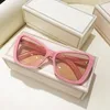 Okulary przeciwsłoneczne damskie oko kota vintage okulary różowe projektant