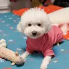 犬のアパレル冬のワッフルアンダーレイシャツは、しっかりした2本の足の服を耐える温かいペットのソフトプルオーバーと比較して美しい