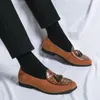 Casual Schuhe 2024 Männer Leder Marke Flach Mund Fahren Faulenzer Mokassins Kleid Dicken Sohlen Italienische Quaste