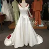 Vintage gotisk bröllopsklänning med röd båge medeltida dräkt vampyr land broderi brudklänning snörning spet upp v halshalloween brud klänning viktoriansk vestidos de novia