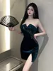 Lässige Kleider WOMENGAGA Kleid im chinesischen Stil Gold Samt Dunkelgrün Enge Kurze Seite Split Sexy Würziges Mädchen Eingewickelte Brust Elegant 27IW