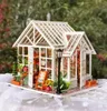 DIY Dollhouse Trähus miniatyrer för dockor Dollhouse Furniture Kit Doll Hous Toys for Children Gift Sosa Greenhouse LJ20099915848