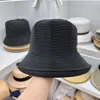 YL-1196 Cap Straw Hat düz renkli tasarım moda şapkası Çarpık ağzına kadar mizaç eşleştirme stili