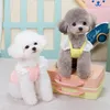 Vêtements pour chiens Vêtements pour animaux de compagnie Dentelle Manches volantes Bretelles Été Bow Chiot T-Shite Fabricant Fournitures en gros Teddy Vêtements