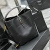 Sac de créateur Le 37 Sac à godet en cuir brillant Sacs à bandoulière composites sacs de femmes en croix noire