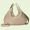 Lyxportfölj Attache stor axelväska halvmåne Månform G -formad krokstängning med dragkedja avtagbar web trim modedesigner handväska handväska crossbody