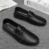 High Quality 879 Casual Leather Shoes Loafers Men Moccasins Slip On Men's Flats Fashion Boat Male Driving Hombre 'S Fashi 's