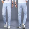 2024 Brand Top Classic Style Men Spring Summer Jeans Busin Casual Light Blue Stretch Cott Denim Manliga byxor D0FH#