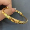 Designer stijlvolle, niet-vervagende gouden damesarmband, een hemel vol sterren, verstelbare push-pull designsieraden