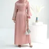 Abiti casual Moda primaverile Abito in raso solido Donna musulmana Girocollo Manica lunga Stringata Elegante Slim