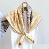 Szaliki 2024 Summer Forard Femme naturalny mberry Scarf Silk Rollerd 90 Square Spring Rolling Head Up kropl