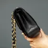 Tasarımcının koyun derisi tarzı flip lüks el çantası cc düz renk yüksek kaliteli kare çizgili kadın el çantası klasik moda çapraz crossbody çanta