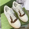 2024 Casual Shoes Leather Sneaker Shoe With Strawberry Wave Mouth Tiger Web Print Vintage Trainer Man Woman