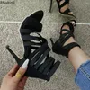 Kleid Schuhe 2024 Frauen Sommer Sexy Vielseitige Sandalen Schwarz Aushöhlen Elastische Römische High Heel Weibliche Club Party Dame