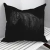 Kissen Schwarzes Pferd Poster Überwurfkissenbezug auf Sofa Home Decor 45 45 cm 40 40 cm Geschenkkissenbezug Cojines Drop