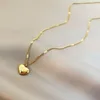 Collier en forme de coeur en acier inoxydable adapté aux femmes 2023 nouvelle chaîne en forme de lèvre de mode collier pendentif simple livraison gratuite de bijoux 240328