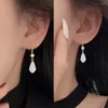 Dangle Earrings気質模倣ジェイドフラワーピアス女性のための耳フックパール