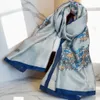 Fashion elegante Silky Silk de alta calidad Marca de lujo Silk Buff Cape Cape de diseñador de patrones de caballos clásicos