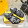 Signature Feel Slippers Sandals Mens Outdoor Place Pool Pool Luxury Slide Sandale Mobile Hasp Hasp Casual Robe Chaussures Flat Summer Womens Classic Mule Sliders Designer