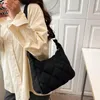 Shoulder Bags Fashion Female Clutch Soft Quilted Ladies Hobo Bag Lightweight Oxford Girl High-quality Large For Women Vacation Travel