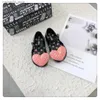 Сандалии Мини-обувь принцессы Мелиссы Летние сандалии для девочек с сердечком Детские сандалии Желейные туфли на плоской подошве Противоскользящая обувь Размер 14-19 Q240328