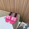 2024 Sliders الفاخرة Sandale Hotel Mule Slide Summer Mius Loafer Beach Slippe