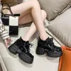 Zapatos informales de 10CM Harajuku para mujer, cuñas deportivas para mujer, zapatillas de deporte gruesas en aumento para papá, plataforma de cuero transpirable para mujer