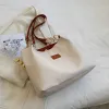 HBP Femmes Sac Nouveau Printemps Mode Minimaliste Tot Sacs Collision Couleur Anneau Chaîne Marée Japonaise Messenger Épaule Sac À Main Cadeau