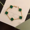 Classic Fashion Charm Bracelets Four Leaf Clov Design Jewelry Van Gold Bangle Bracelet for Women Men Necklaces Chain Elegant Jewely Gift Luxry Brands