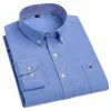 الرجال الكلاسيكي 100 ٪ COTT OXFORD LG SLEEVE قمصان واحدة جيب مريح قميص عرضي قميص ضئيل نحيف بعقب أسفل القمصان G8ZN#