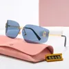 Moda tasarımcı güneş gözlüğü erkek lüks harfler kadın açık tonlar klasik güneş gözlükleri lady plaj radyasyon gözlükleri koruma gözlük kare gözlükler