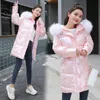 جديد تنازل W ملون Cott Cott Female Coat Mid-Lg Big Fur Term