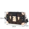 Sac à main pour femme 6 couleurs classique ancienne couleur rétro sac rigide personnalisé rivet sac à main lettre impression sac de téléphone portable couleur assortie sac à dos en cuir 7001 #