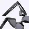 Lunettes de soleil Star cloutées lunettes de soleil carrées femmes chaudes grandes lunettes de soleil noires femmes super grandes lunettes de soleil rétro carnaval Oculos J240328