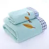 Handdoek Hand Geborduurd Boompatroon Katoen Gezicht Absorberend Zacht Decoratief Voor Badkamer 13 X 29Inch