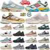 2021 Gift kanye west x yeezy 500 500s Mens Casual Shoes 500s Enflam Soft Vision Bone White Black Blush Super Moon Yellow Salt Pink Men Women Sports Sneakers Trainers Size 36-46