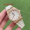 AP Sports Wrist Watch Royal Oak Series Watch Womens Watch 33 مم قطرها الكوارتز الدقة الفولاذ البلاتين البلاتين غير الرسمي رجال مشهور